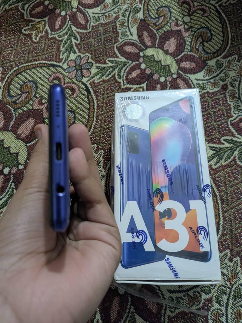 Samsung A31 4