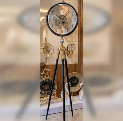 DECORATIVE CLOCK WITH STAND