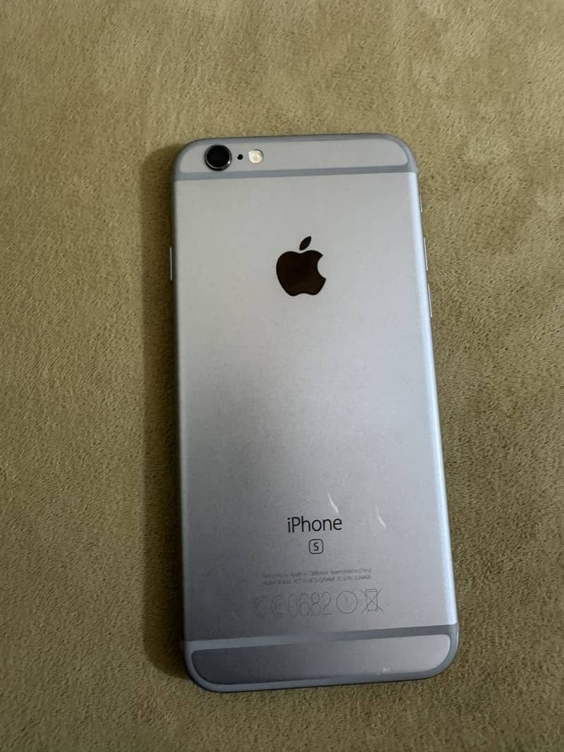 Apple iPhone 6S 2