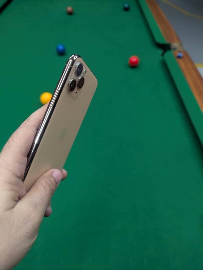 Apple iPhone 11 Pro 11