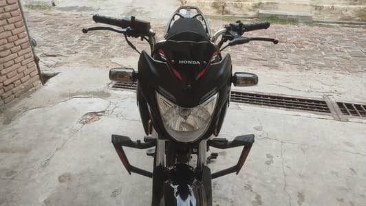 Honda CB 150F