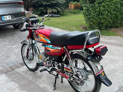 HONDA CD 70