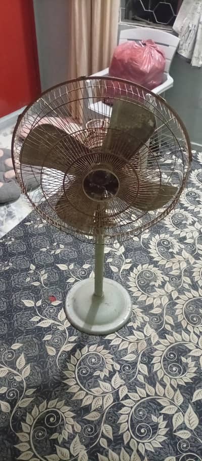 Pedistal Fan For Sell