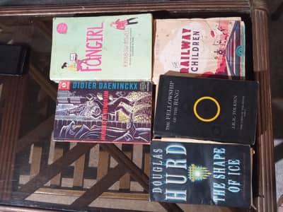 : 5 English Books Bundle - Lord of the Rings, Fangirl, Classic Novels