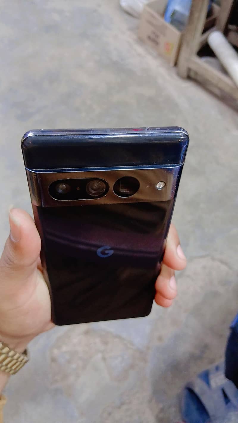 Google Pixel 7 Pro 6