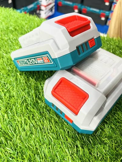 TOTAL 20V Brushless Cordless Drill Machine – Complete Kit