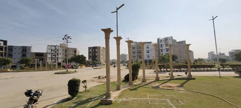 PLOT IN FALAKAZ DREAMS ,MEMON GOTH 4