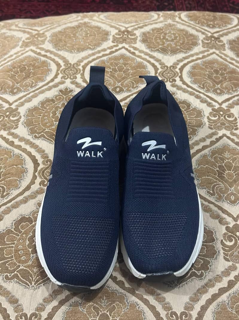 walk eaze shoes. 0