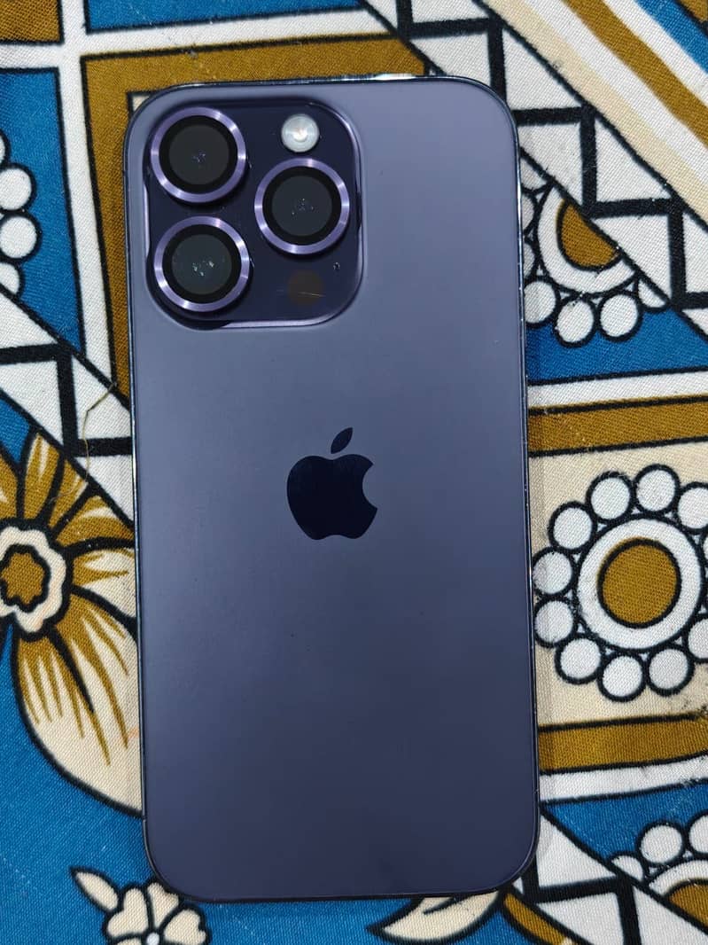 Apple iPhone 14 Pro 0