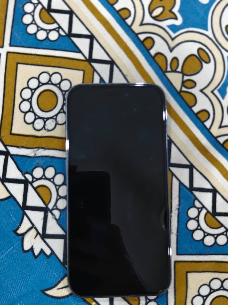 Apple iPhone 14 Pro 1