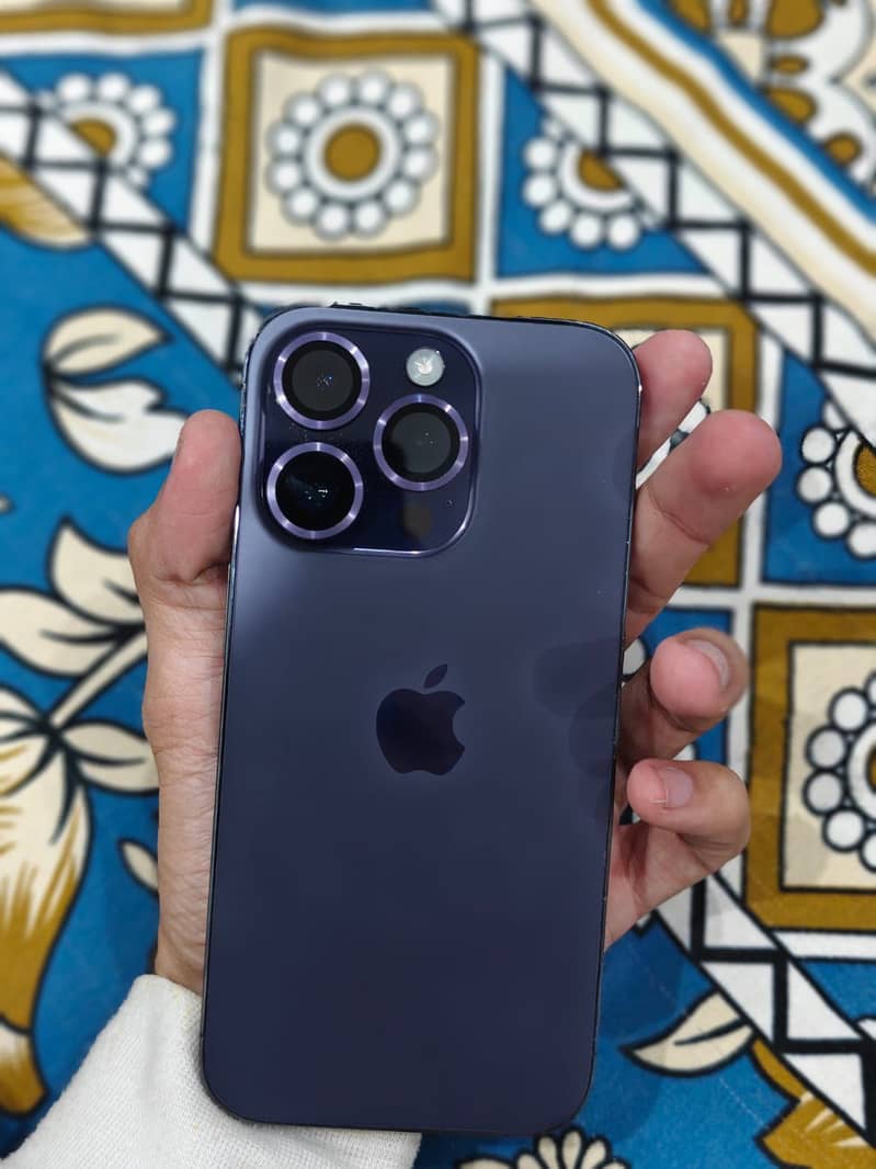 Apple iPhone 14 Pro 3