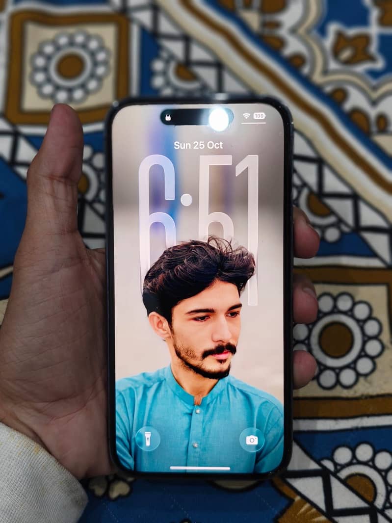 Apple iPhone 14 Pro 4