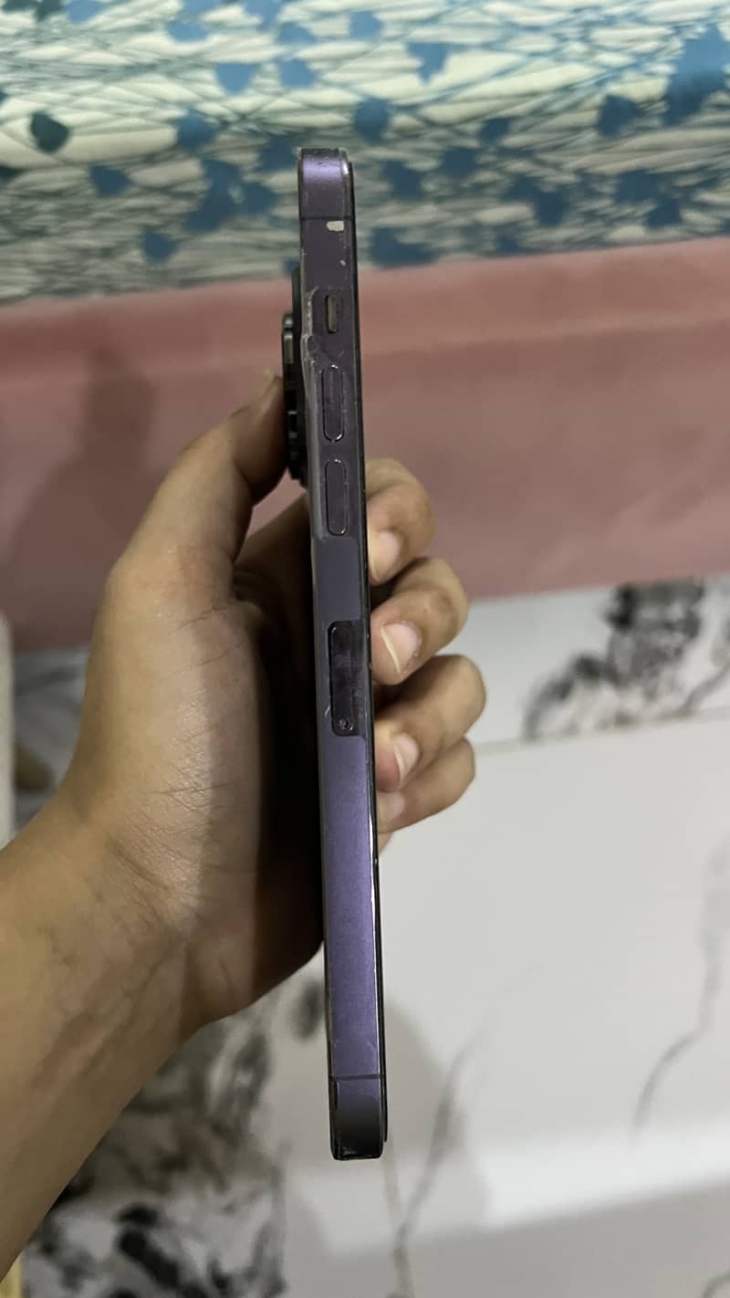 Apple iPhone 14 Pro Max 7