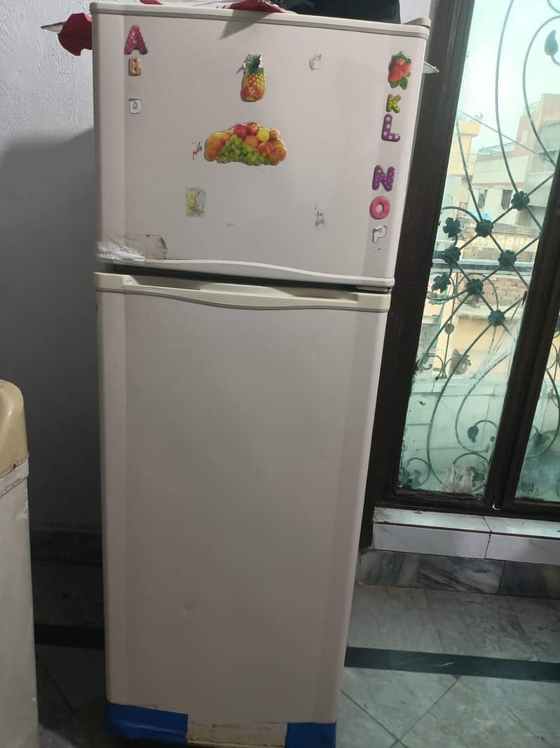 Dawlance refrigerator 4