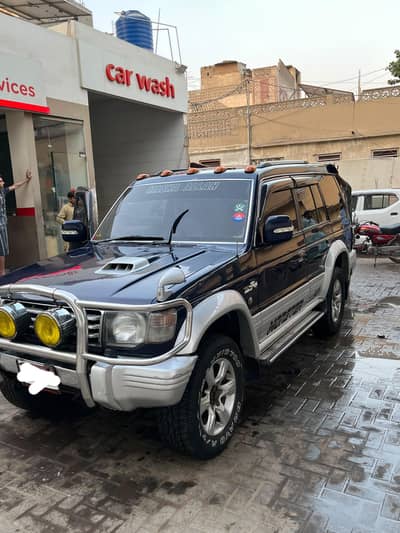 Mitsubishi Pajero 1998