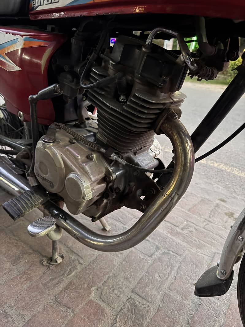CG 125 0