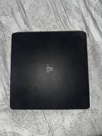 PS4 Slim