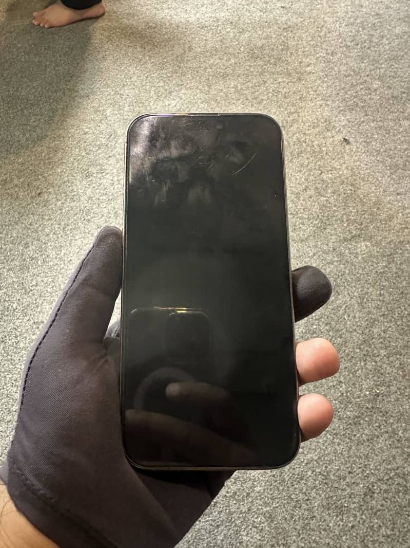 Apple iPhone 16 Pro Max 5