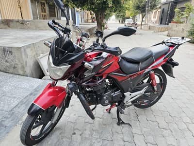 Honda CB150F