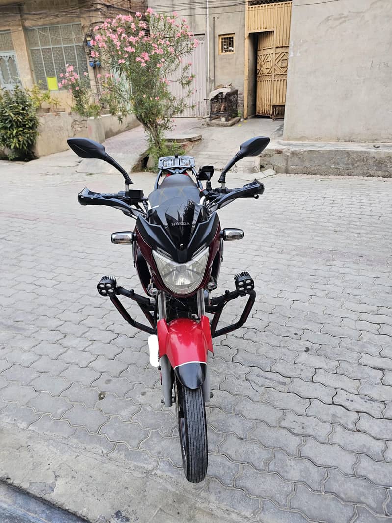 Honda CB150F 2