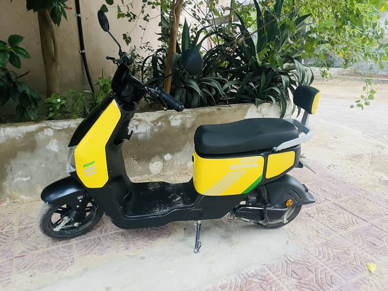 Revoo A10 4