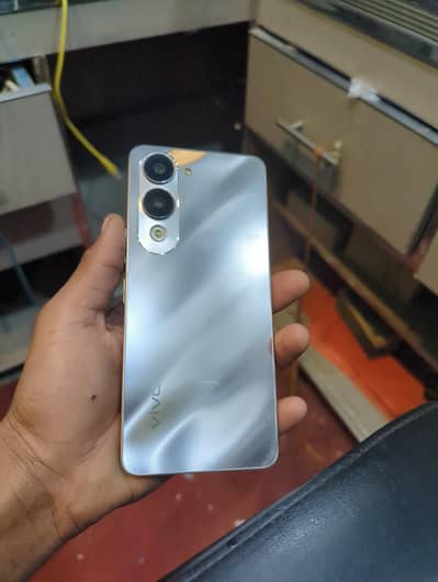 Vivo Y04