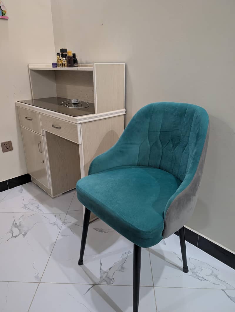 Study table with chair 1