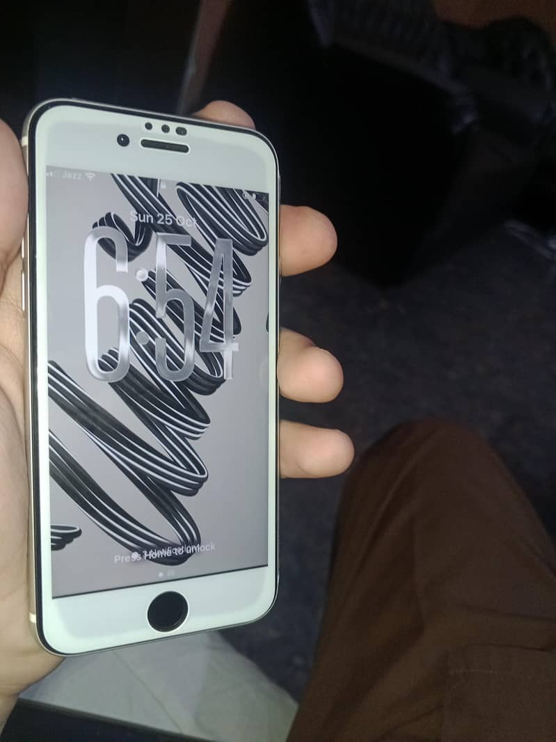 Apple iPhone SE 2022 1