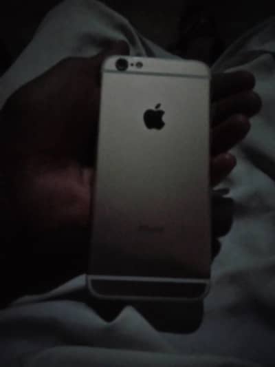 Apple iPhone 6 exchange bi ho gay ga
