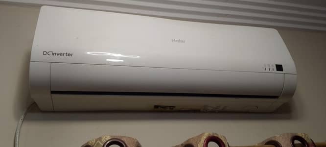 excellent condition of split AC Haier brand