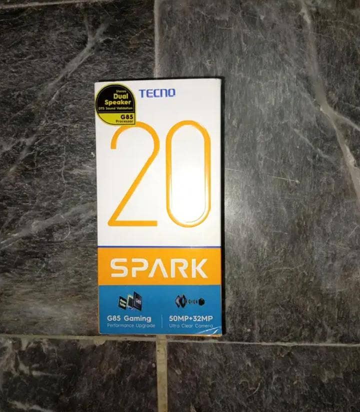 Tecno Spark 20 4