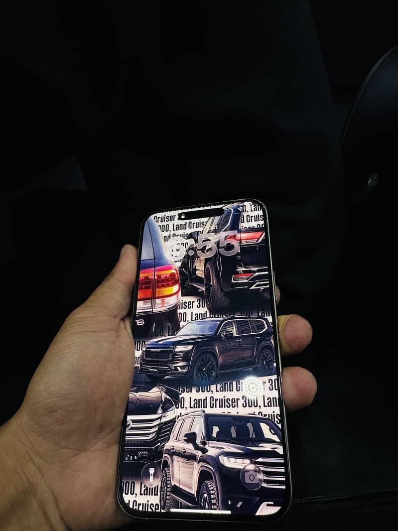 Apple iPhone 15 Pro Max 4