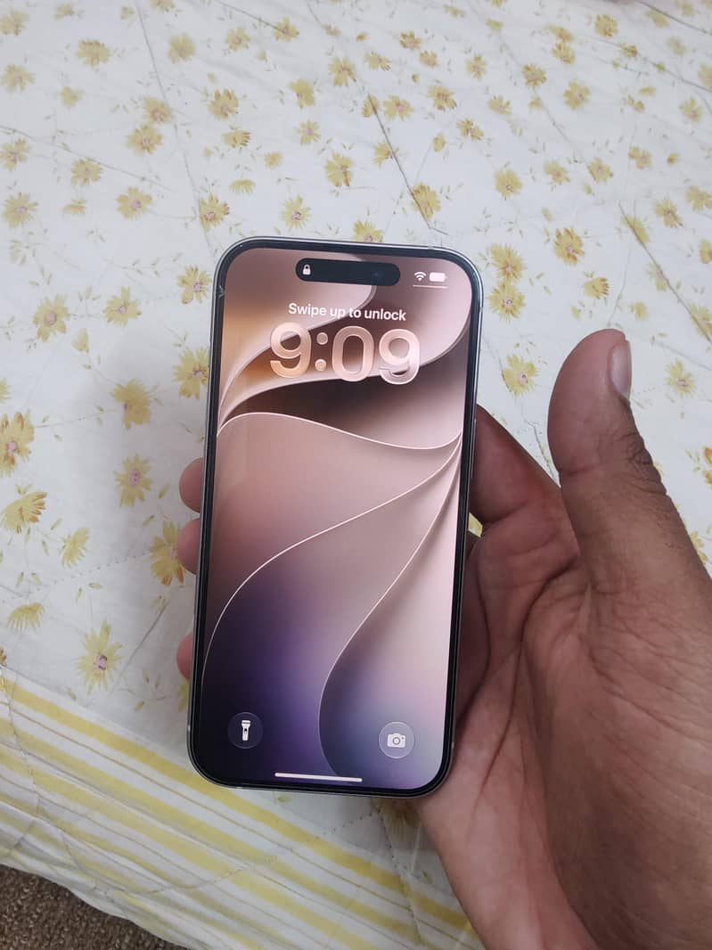Apple iPhone 15 1