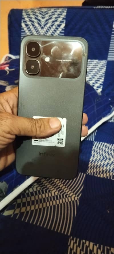 Infinix smart 20 . . . 4gb 64gb. . 10month warranty .