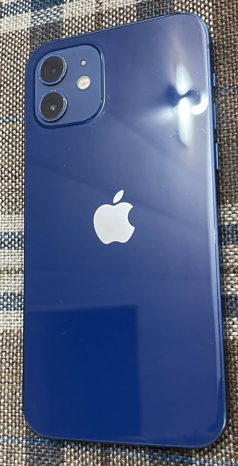 Apple iPhone 12 0