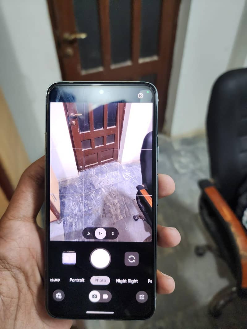 Google Pixel 8 3