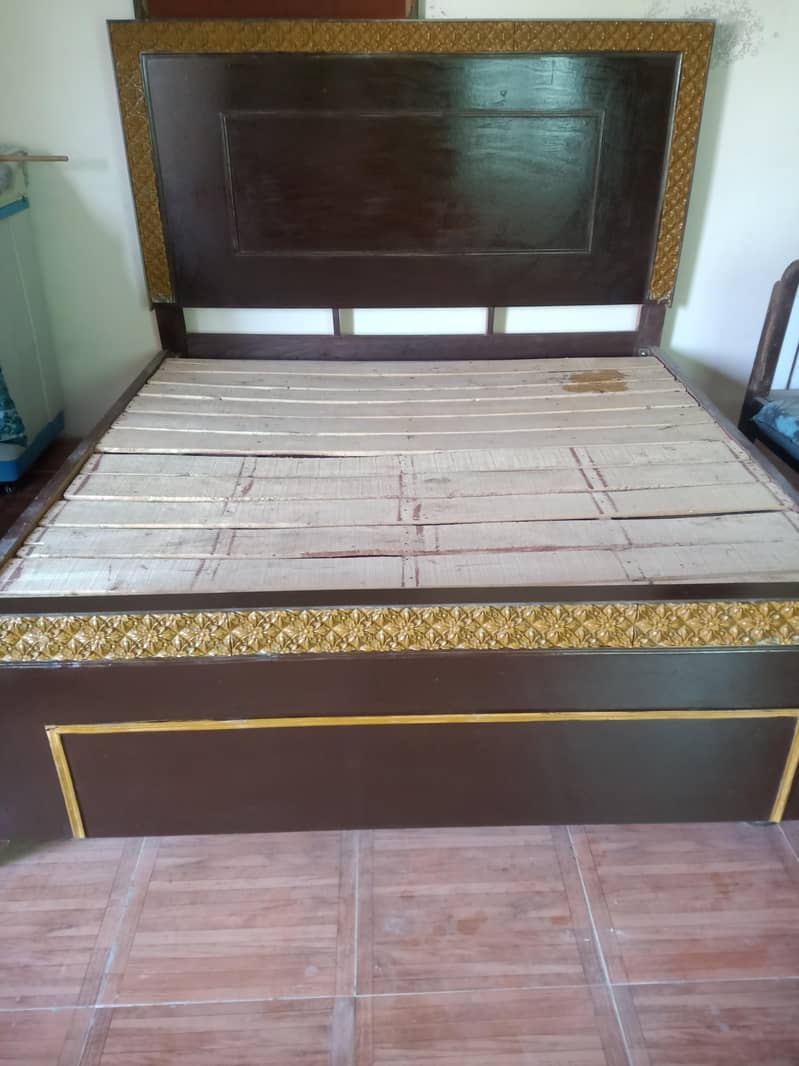 double bed 0