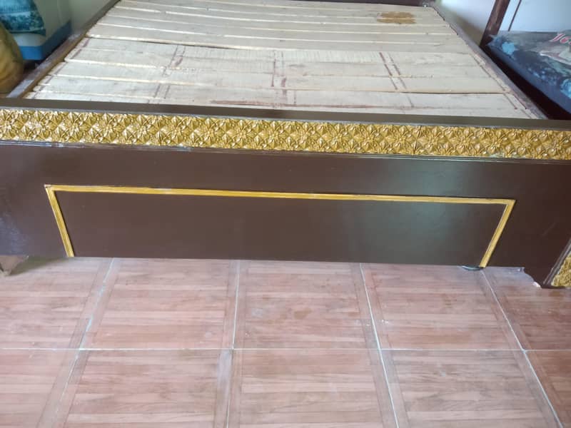 double bed 8
