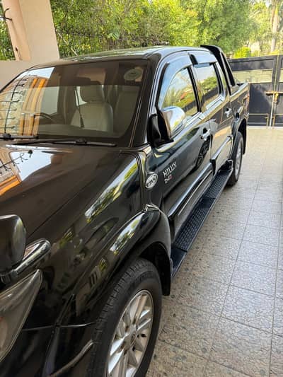 Toyota Hilux Vigo Champ G 2014