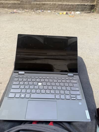 Ultra Slime Touch Screen i5 10gen, 8gb Ram ddr 4, 256gb Ssd