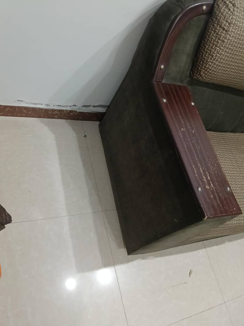 sofa 3 seater 2