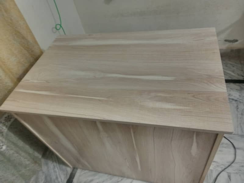 Computer Table and Chair 2