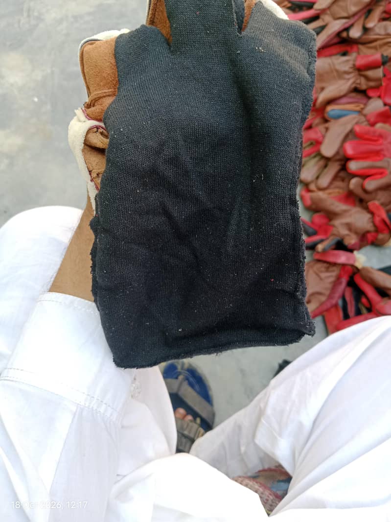 Winter Gloves 8