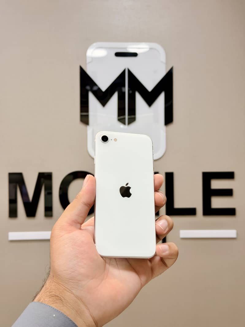 iPhone SE 2020 6
