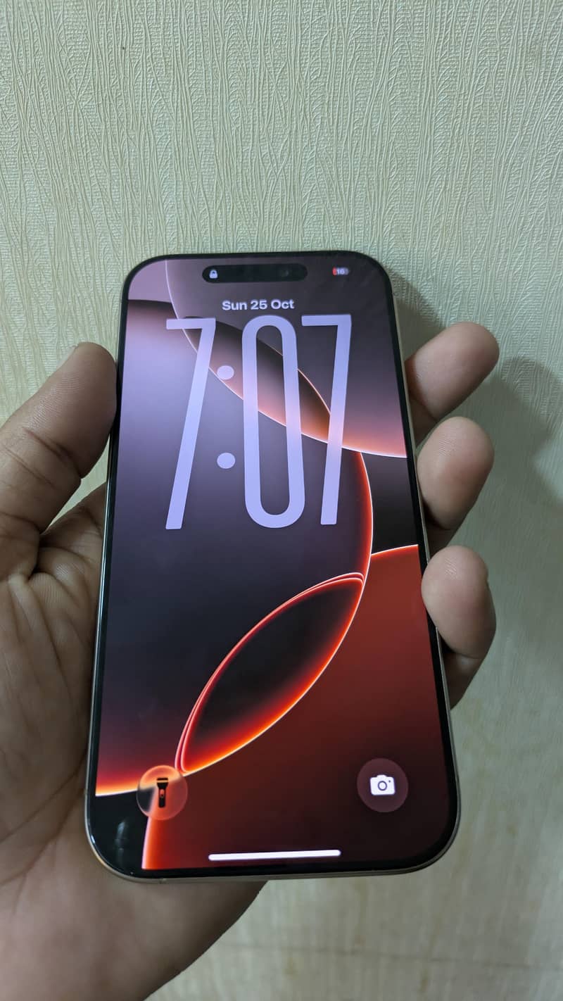 Apple iPhone 16 Pro 6