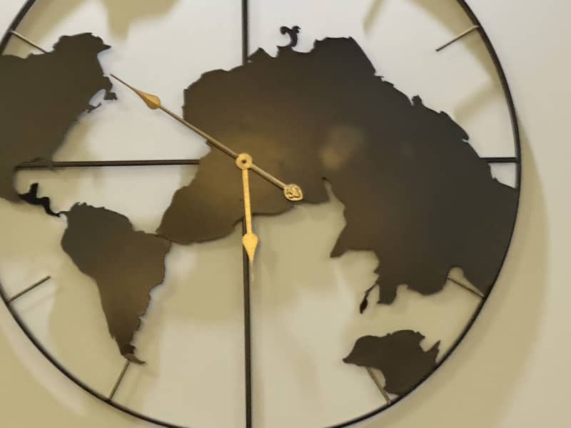 Interwood decorative map clock 2