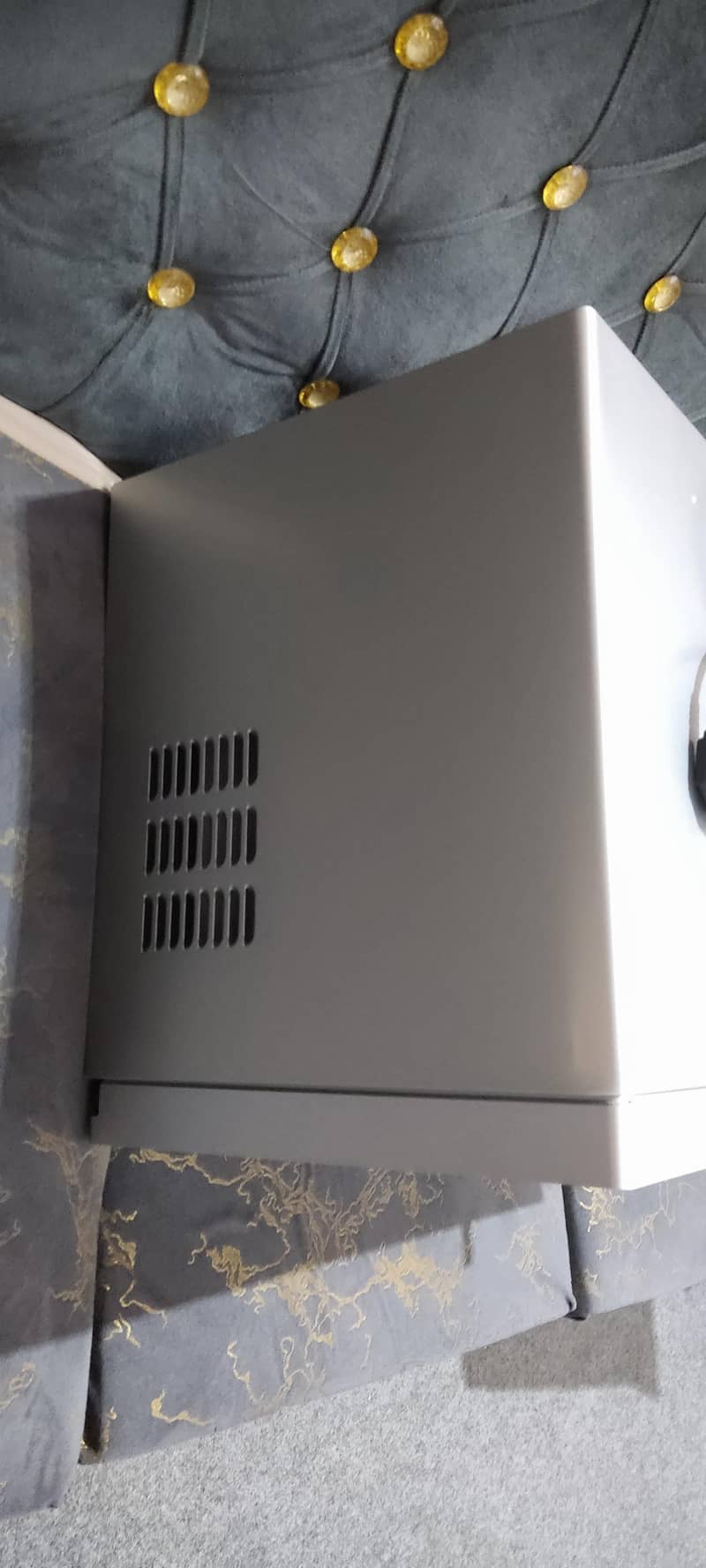 Dawlance Microwave Oven 4