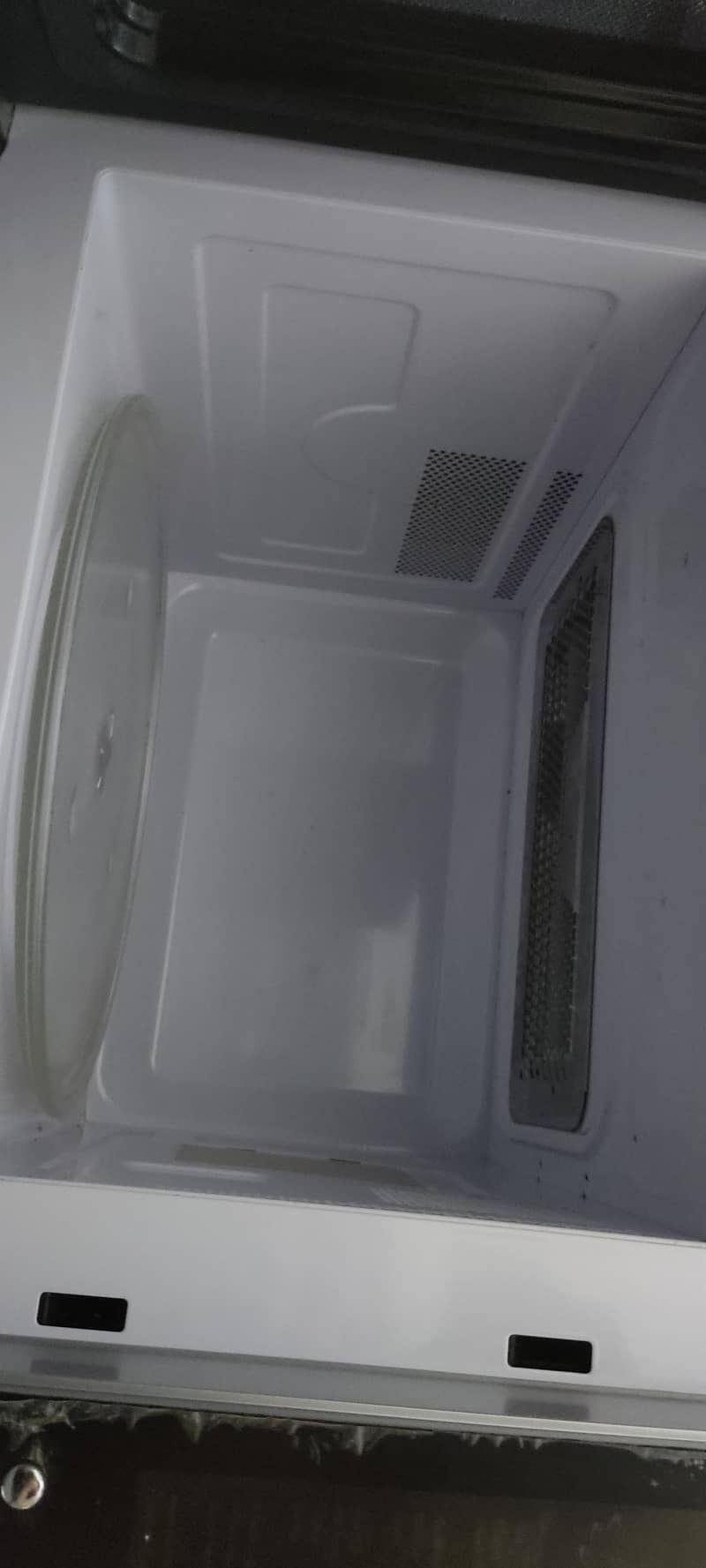 Dawlance Microwave Oven 10