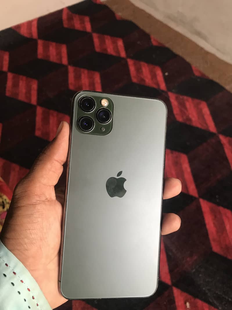 Apple iPhone 11 Pro Max 0