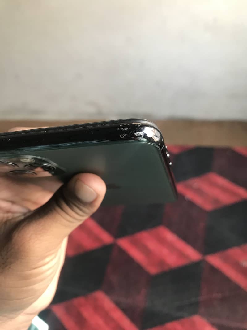 Apple iPhone 11 Pro Max 5